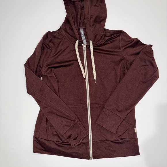 Vuori hooded zip XS like new - Picture 2 of 8